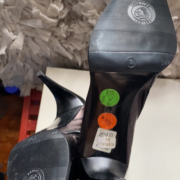 Bootie - Picture 3 of 5